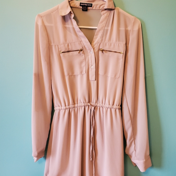 Biege long-sleeve dress - Picture 3 of 3